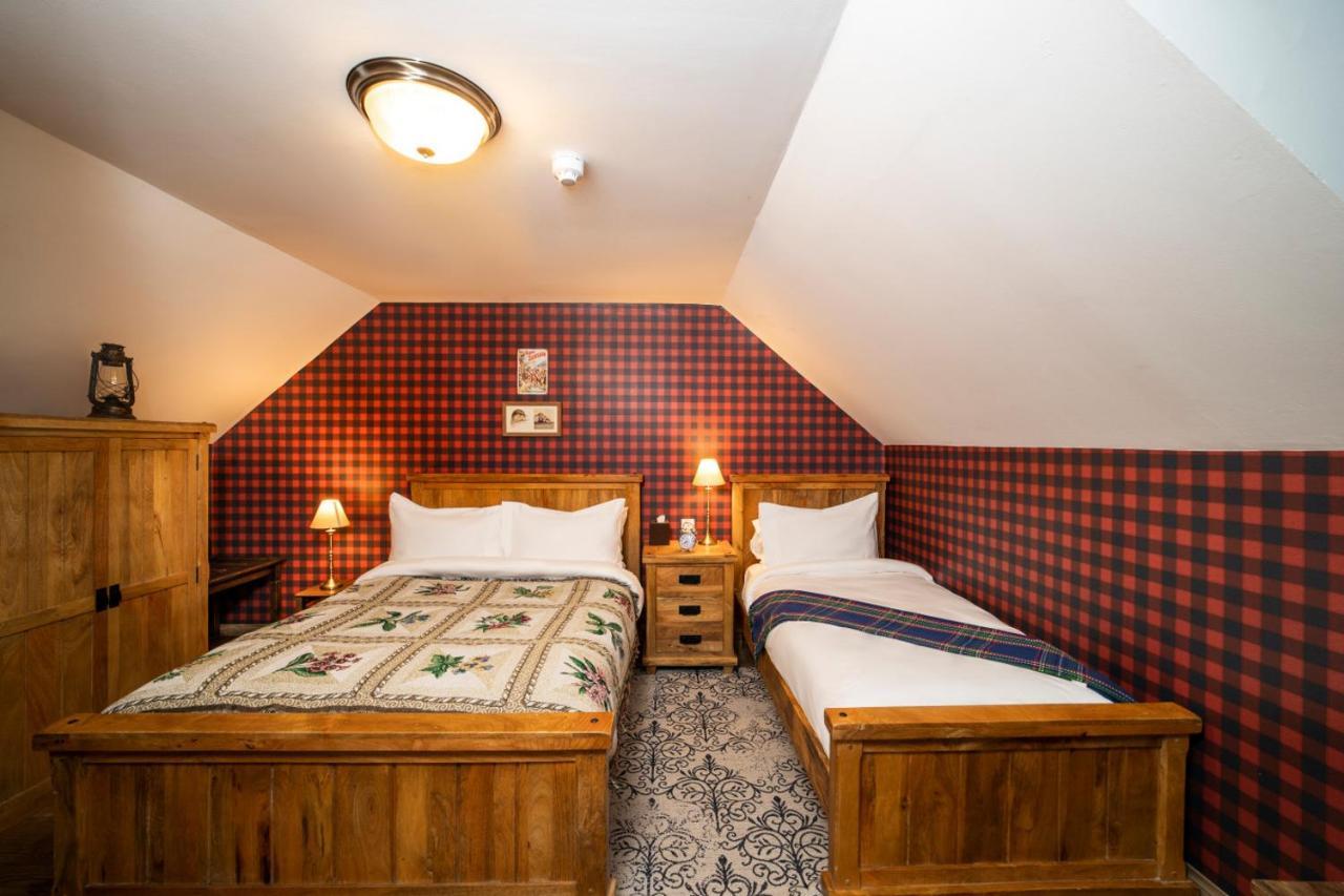 The Cluanie Inn Glenmoriston Kültér fotó