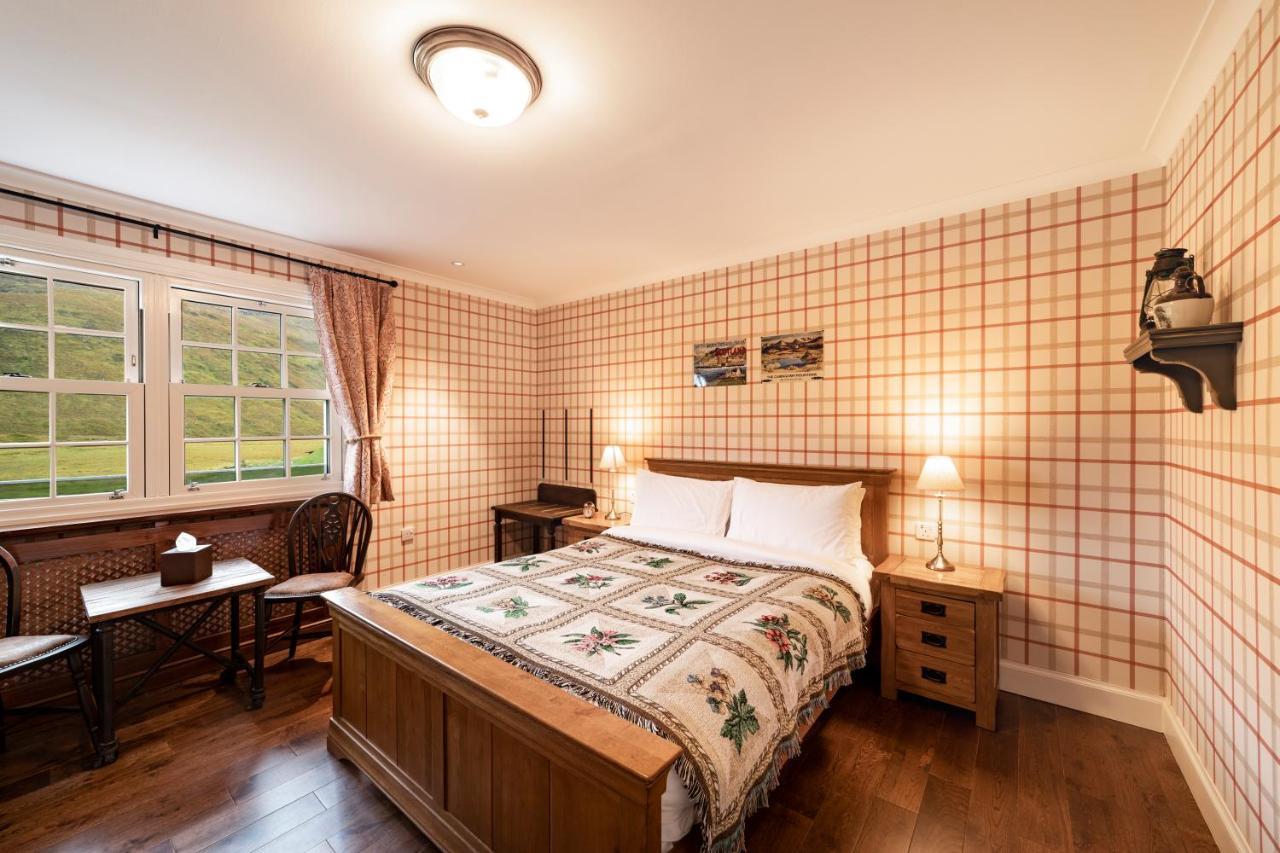 The Cluanie Inn Glenmoriston Kültér fotó