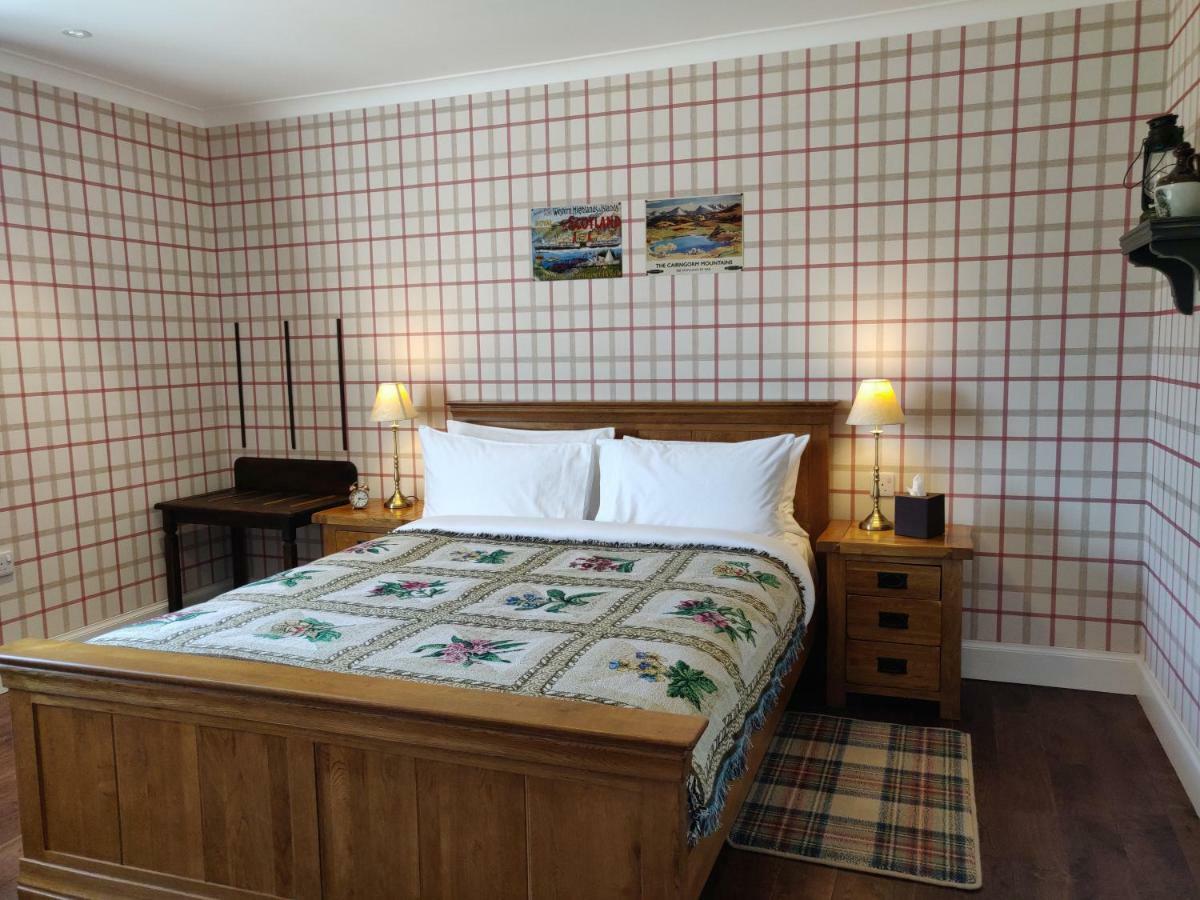 The Cluanie Inn Glenmoriston Kültér fotó