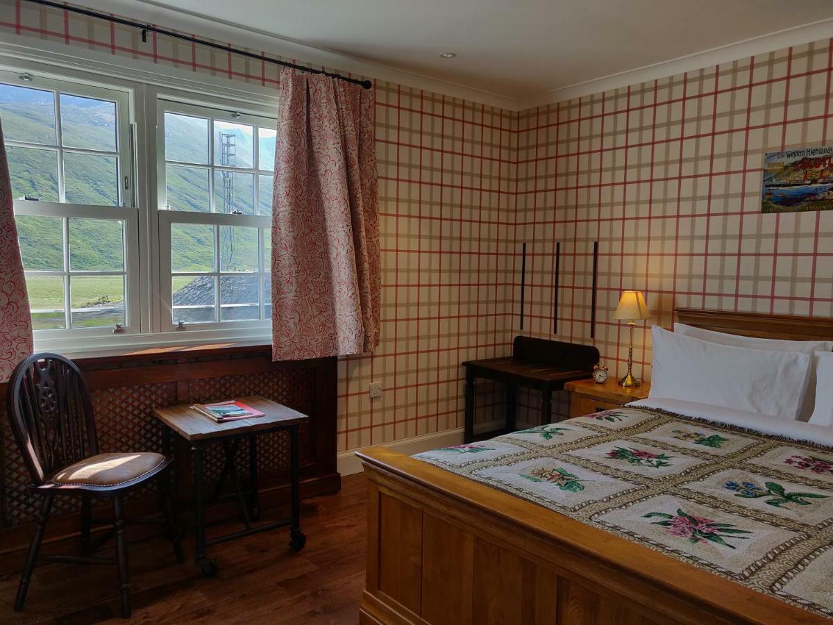 The Cluanie Inn Glenmoriston Kültér fotó